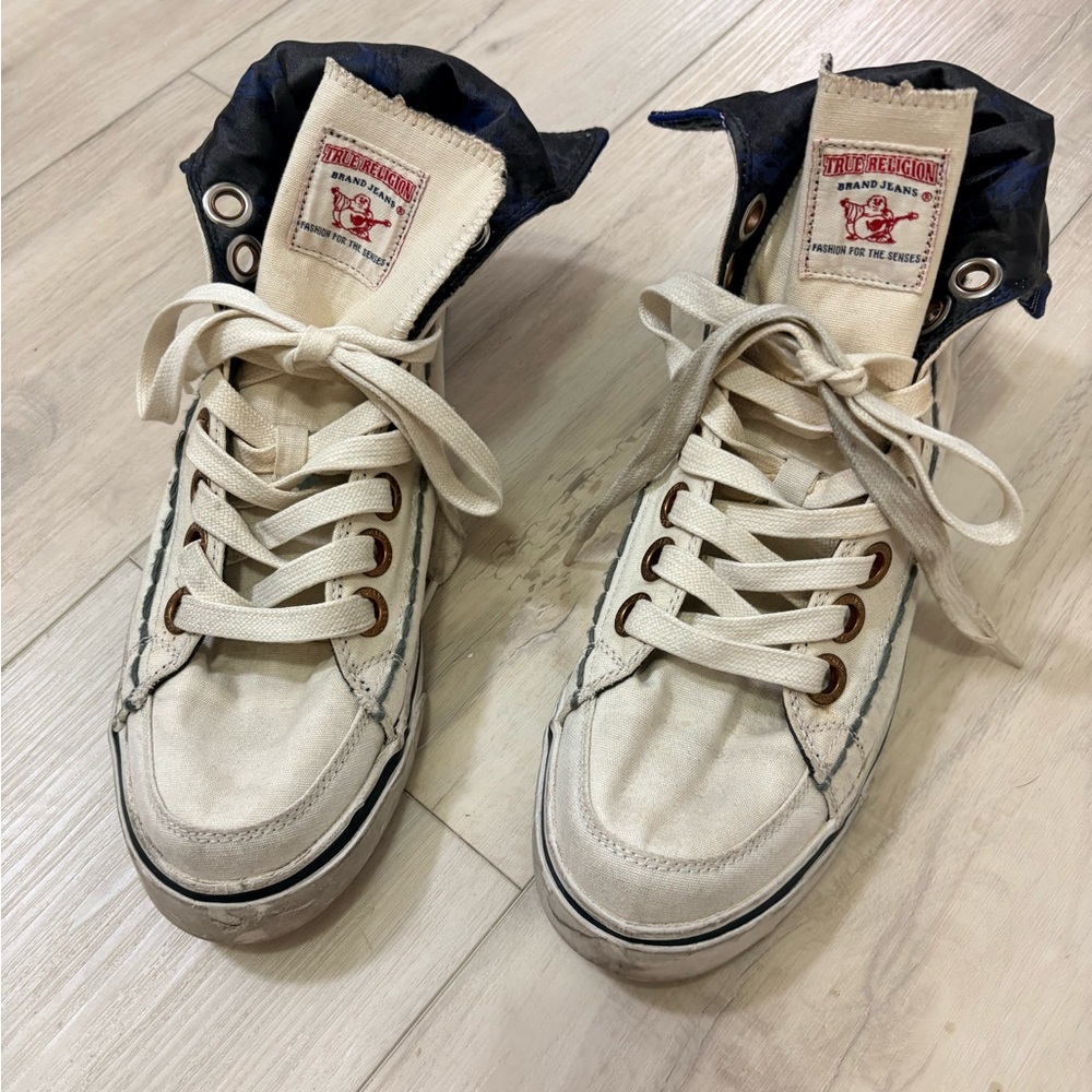 True Religion Cream Canvas High-Top Sneakers with Navy Lining